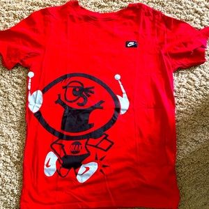 Nike boys t-shirt